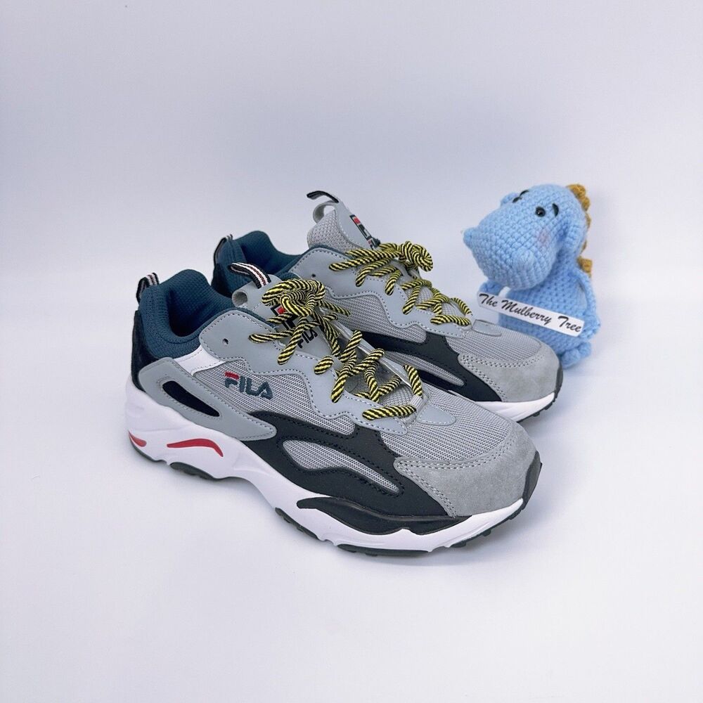 FILA Ray Tracer Big Kids Athletic Sneakers Size 6.5 39 Chunky Blue Grey Black